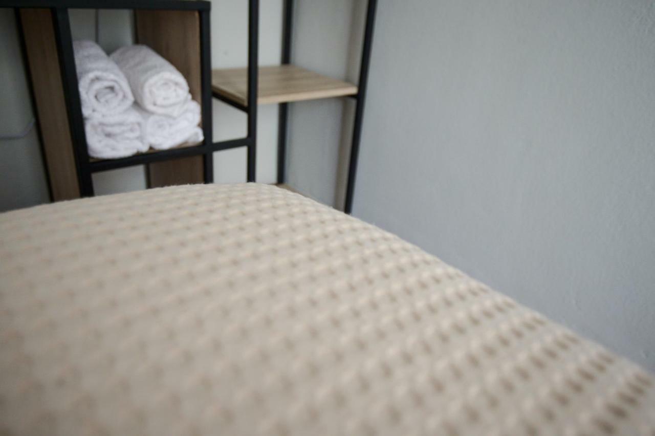 Hotel Niku Tirana Buitenkant foto
